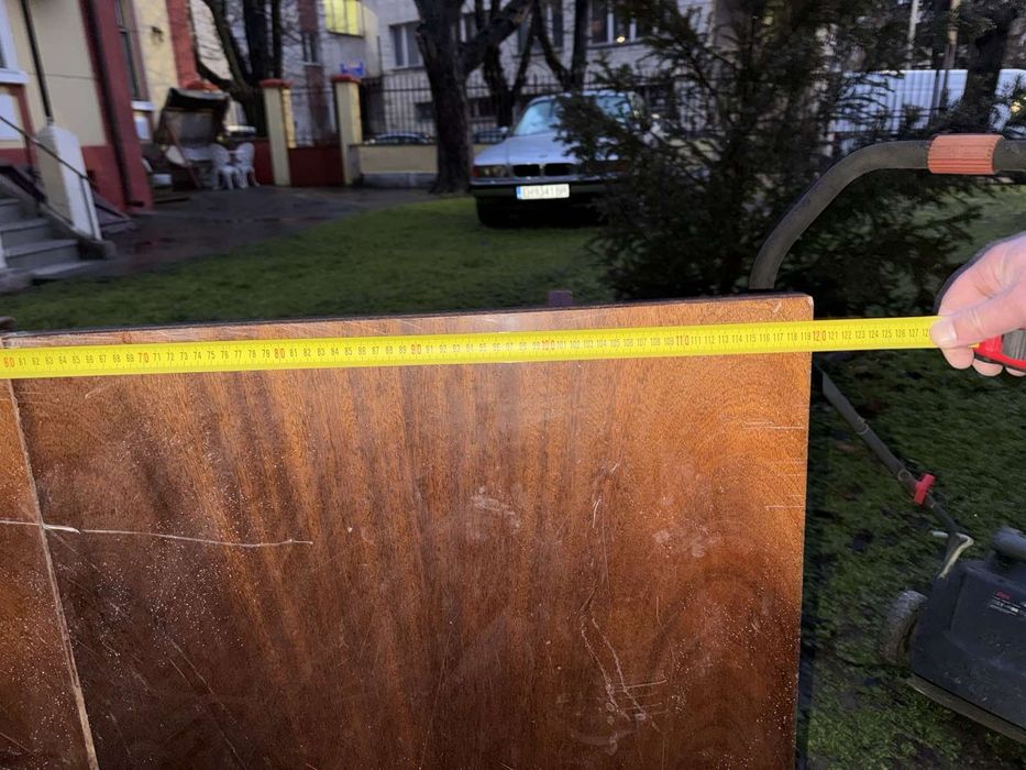 Разтегателен дървена маса