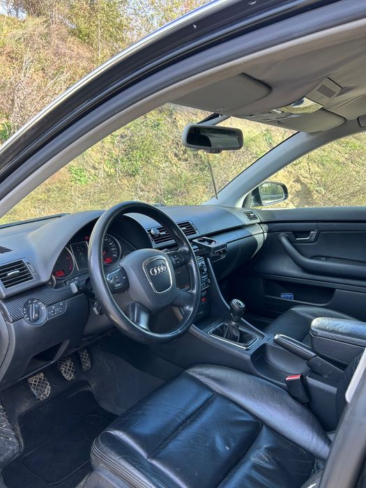 AUDI A4 B7 2.0 TDI