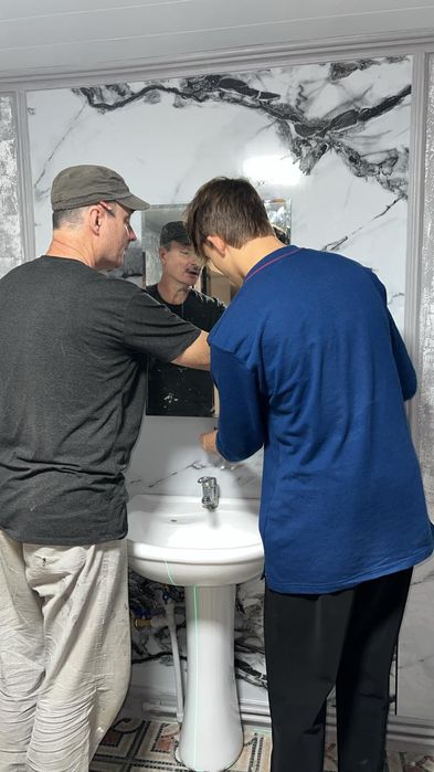 Установка, Монтаж карниз, полок,люстр и т.п.