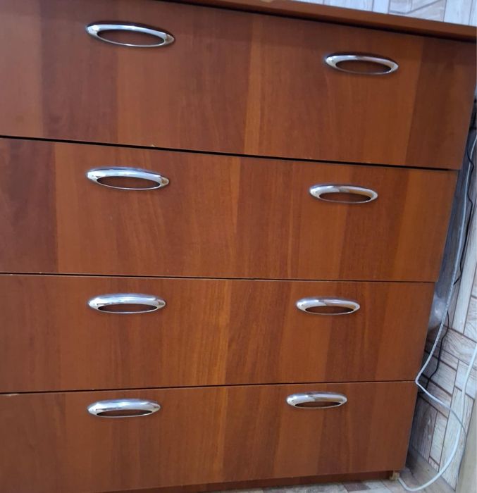 Проодам плательный шкаф