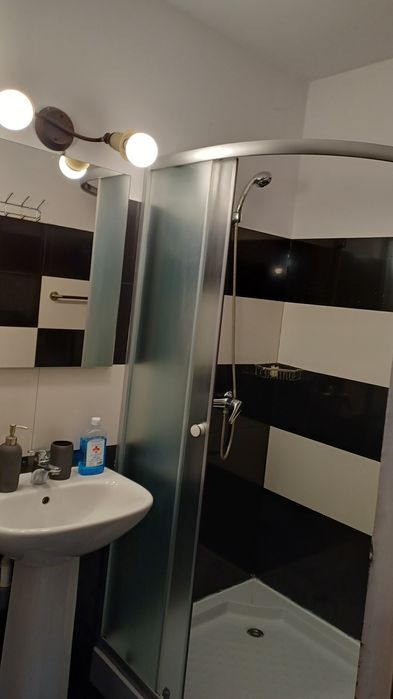 Garsoniera  de inchiriat Popesti Leordeni
