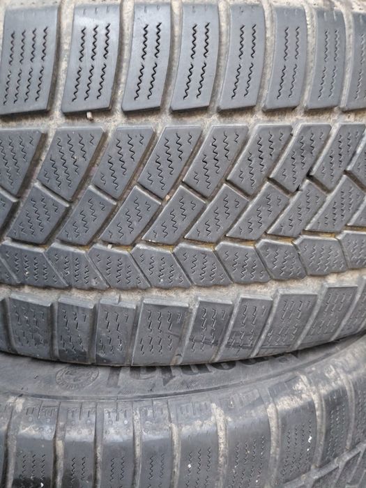 225/55/17" Continental 2бр.гуми