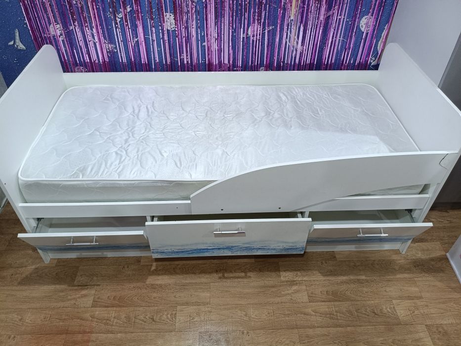Продам детскую кровать