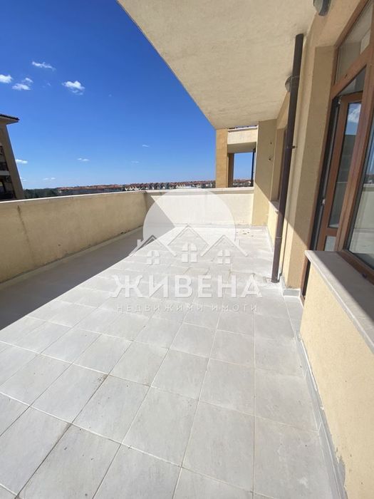 Продава 3-стаен апартамент, с.Топола, до Балчик, 137 кв.м