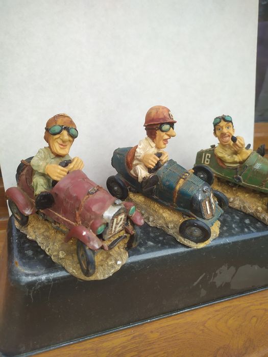 Състезателни керамични автомобили