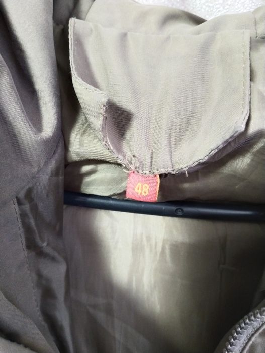 Продам женские пуховик