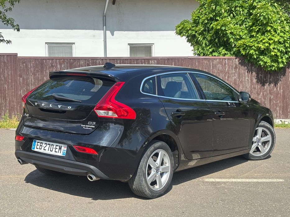 Vand Volvo V40 D3 2016 2.0 diesel 150cp automat