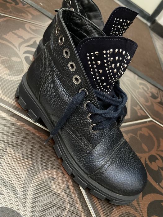 Ботинки осенние