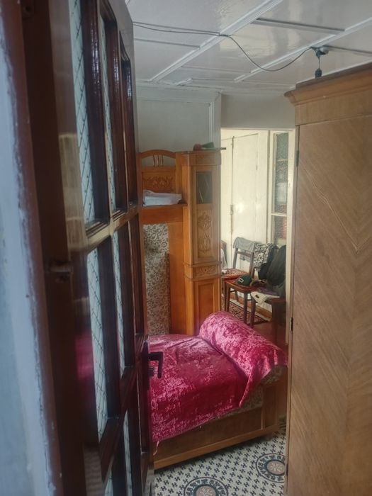 Продаётся участок с домом на чорсу