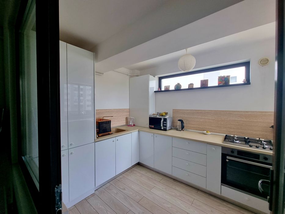 Proprietar vand Apartament 2 camere semidecomandat Promenada Craiova