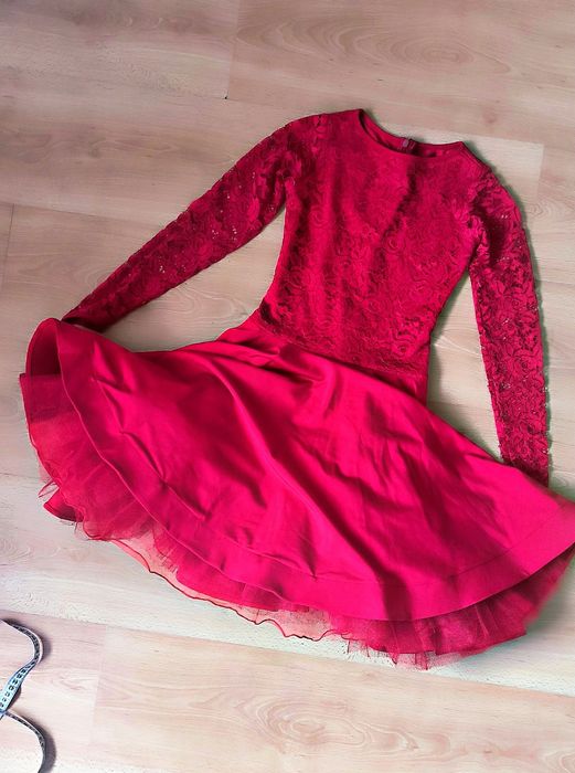 Рокля 125-135 см за спортни танци