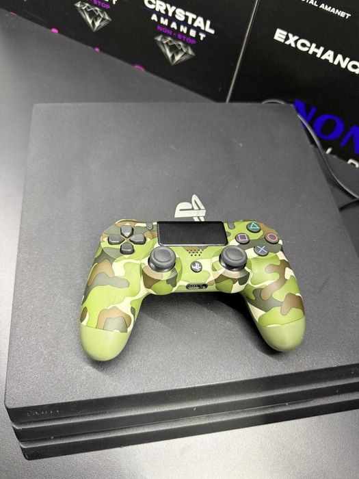 PlayStation 4/PS4 Pro 1Tb