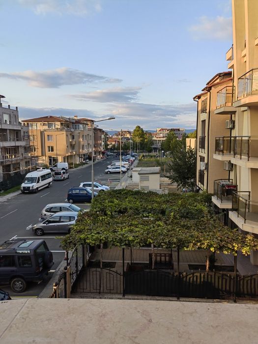 Дава се под наем Двустаен апартамент в Несебър - 67 кв.м за 70000 € - Снимка #4