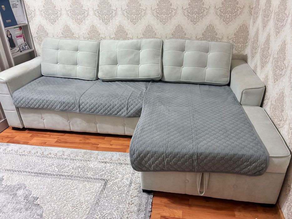 Продаю диван б/у СРОЧНО торг имеется