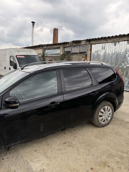 Dezmembrez Ford Focus 2 1.6TdCI facelift 2009