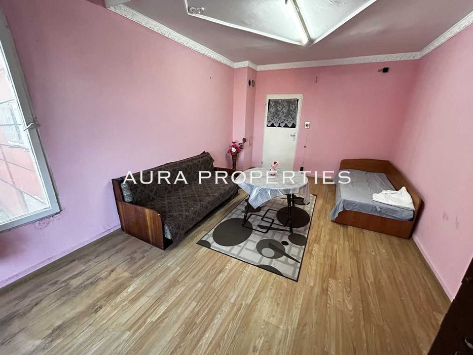 Продава се Тристаен апартамент в Разград, Орел - 80 кв.м за 702 €/кв.м - Снимка #1