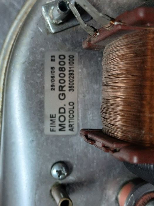 Suflanta soba ulei ars, centrala etc
Este in stare foarte buna
Este la