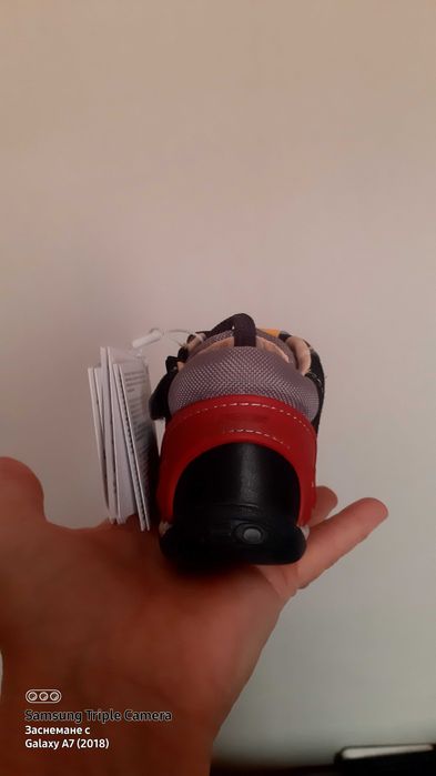 Оригинални бебешки обувки