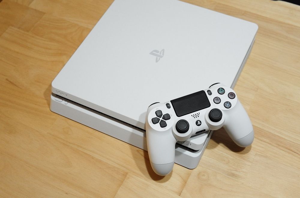 Playstation 4 slim прошитый