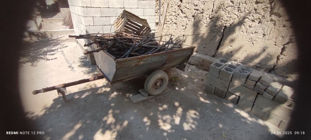 Авто прицеп сотилади