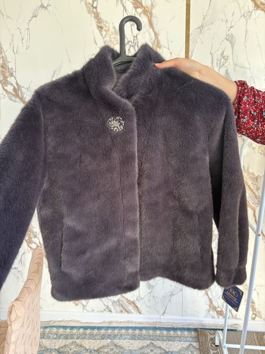 Продам 2 новые шубы