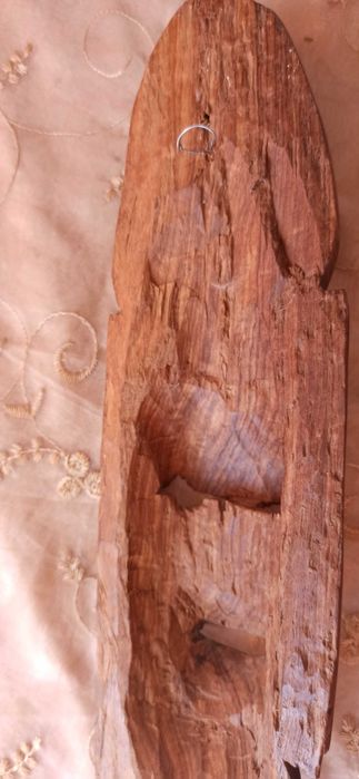 Ръчно резбовани дървени слонове Кения 3 бр-80 лв, дървена маска-45 лв.