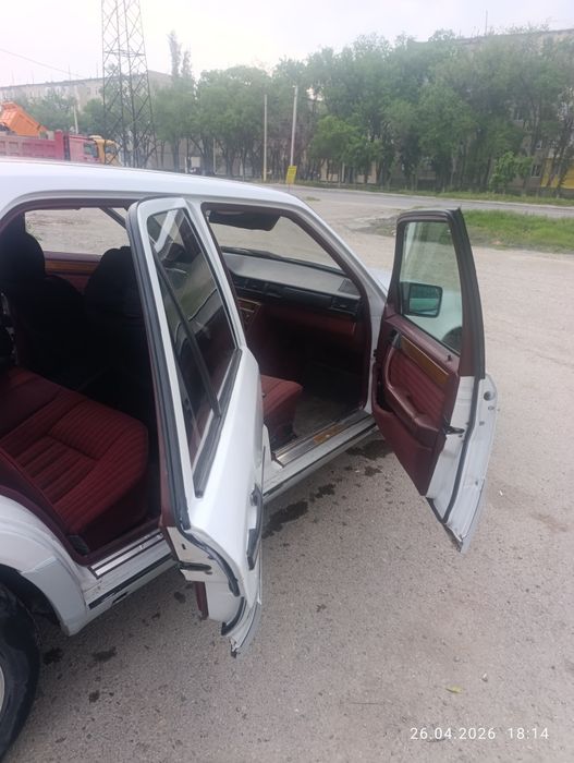 Срочно продам Мерседес 124 объем 2плита