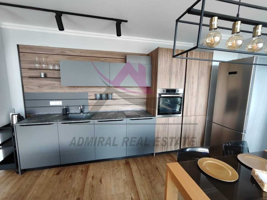 Луксозен тристаен -Бриз