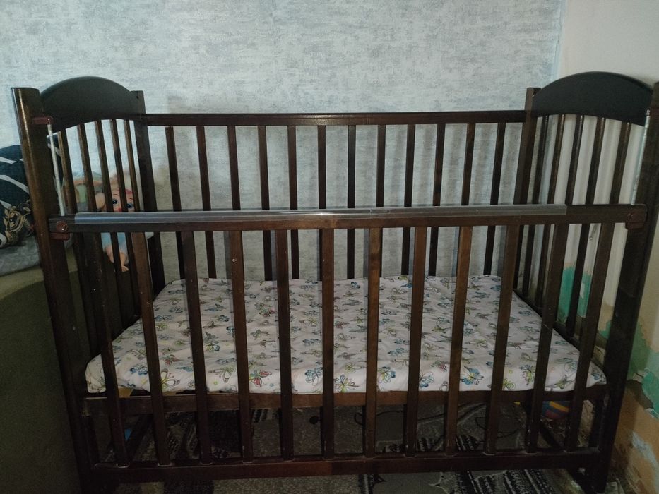 Кроватка детская
