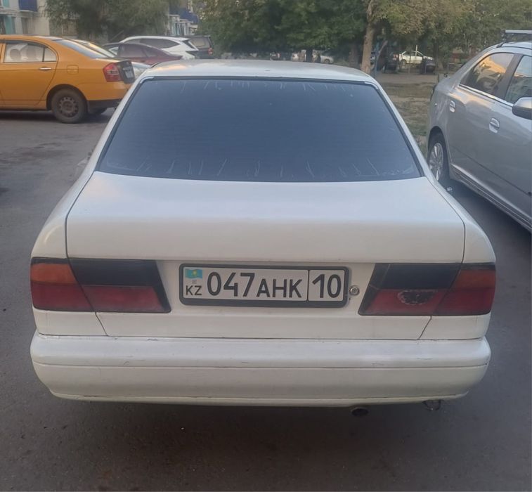 Продам машину Nissan Primera