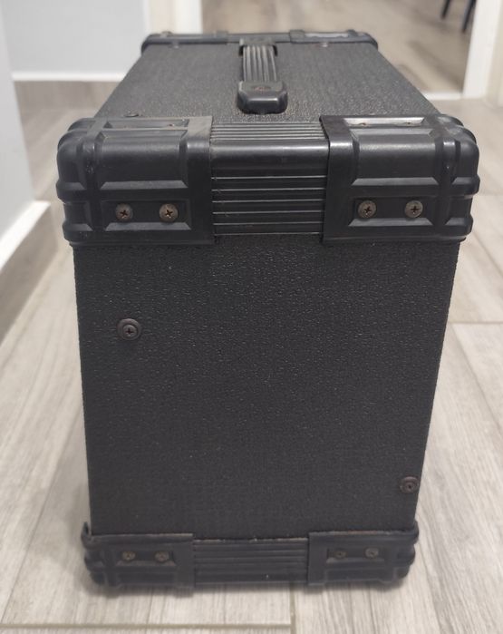 Китарно кубе Hohner