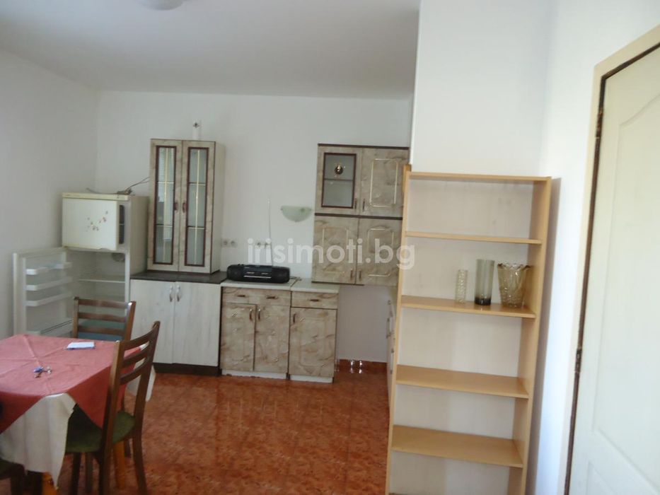 Дава се под наем Двустаен апартамент в София, Надежда 2 - 64 кв.м за 430 € - Снимка #2