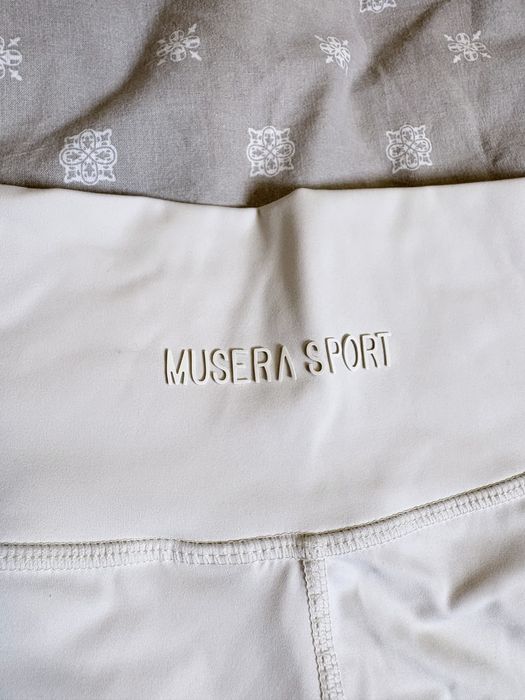 Късо спортно клинче Musera