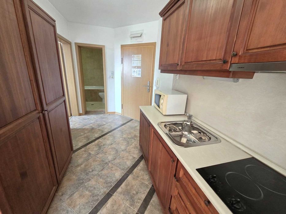 Tристаен апартамент с фронтална гледка към Пирин планина