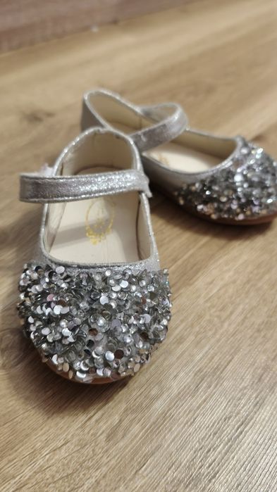 Сет официална детска рокля и обувки