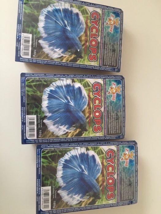 Hrana vie congelata cyclop marime mica