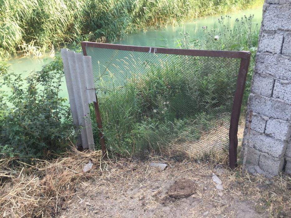 Продаётся Дача за посёлком Улугбек