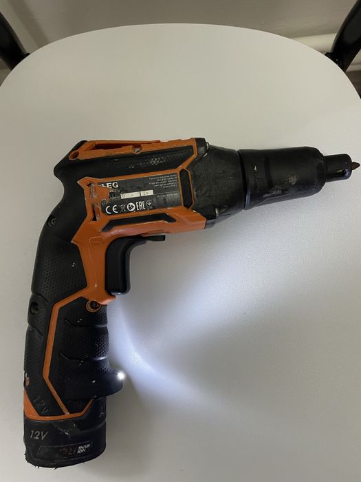 Filetanta rigips AEG 12