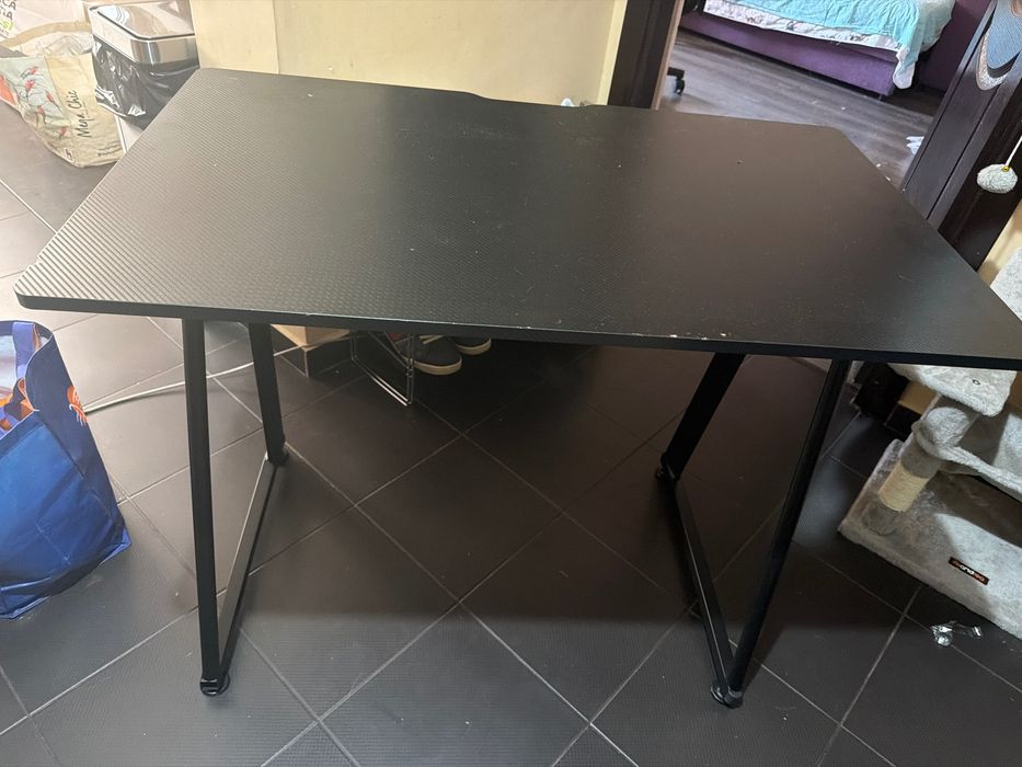 Birou gaming culoare negru