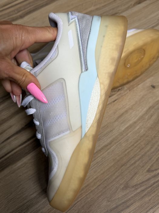 Оригинални мъжки кецове adidas Forum Tech Boost White! 42 н