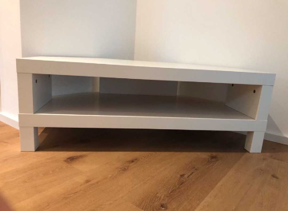 Угловая тумба под телевизор