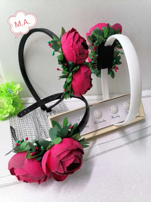 Диадема за коса за народни танци.