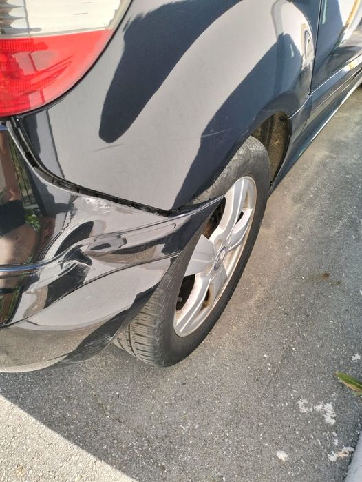 Mercedes Benz B180