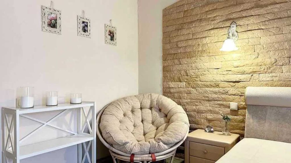 Дава се под наем Тристаен апартамент в София, Център - 90 кв.м за 510 € - Снимка #3