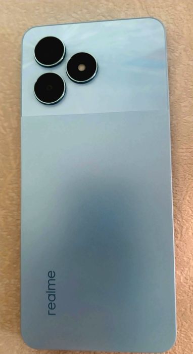 Продам телефон срочно