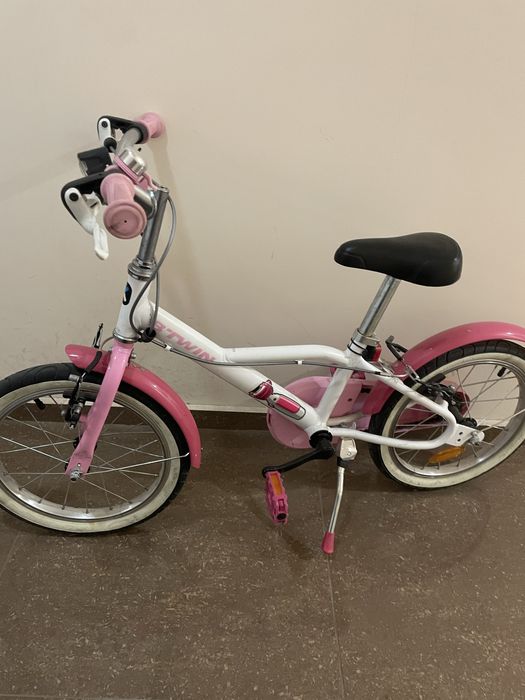 Детско колело за момиченце от 4- до 7- години