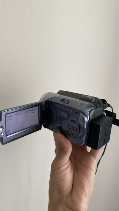 Видеокамера JVC Everio HDD 30GB