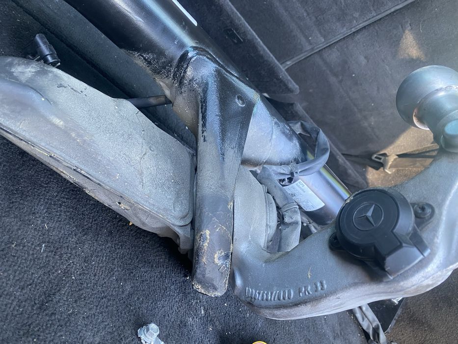 Електрически теглич Mercedes GLC w254