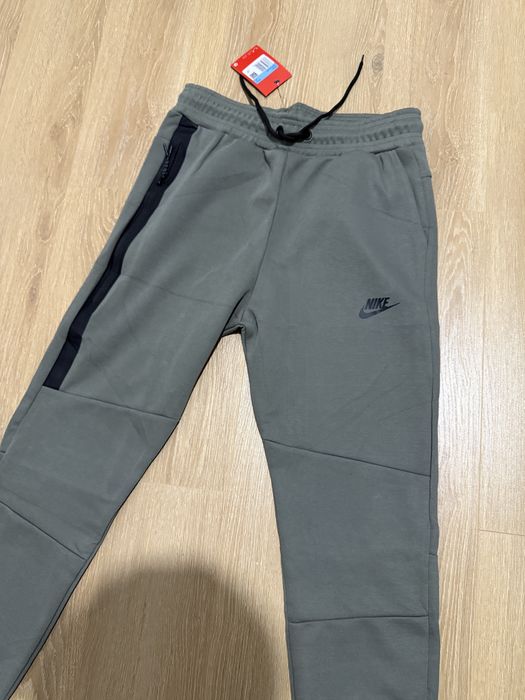 Штаны Nike новые