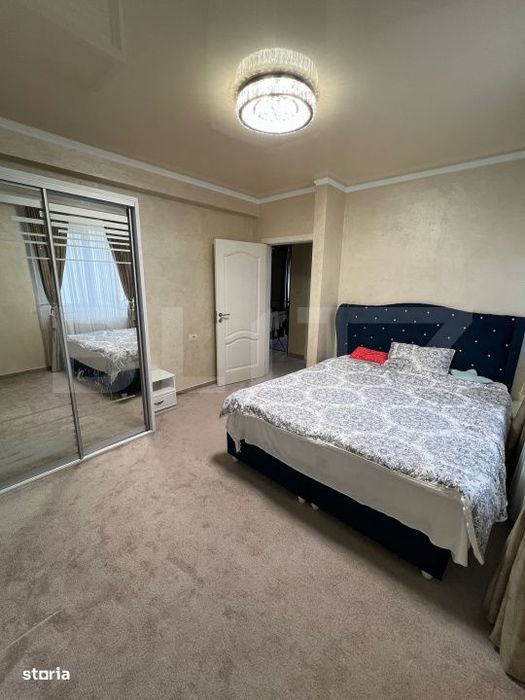 Apartament 3 camere,  decomandat, bloc nou, zona Burdujeni